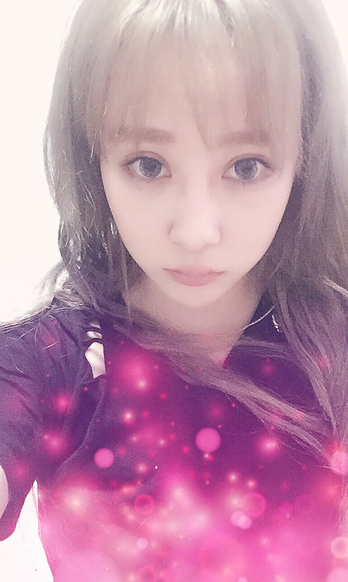 姐姐的极品身材主动帮我服务肉棒，还骑着享用功夫蛮不错让我爽操 叫床大赛与黑水露系列