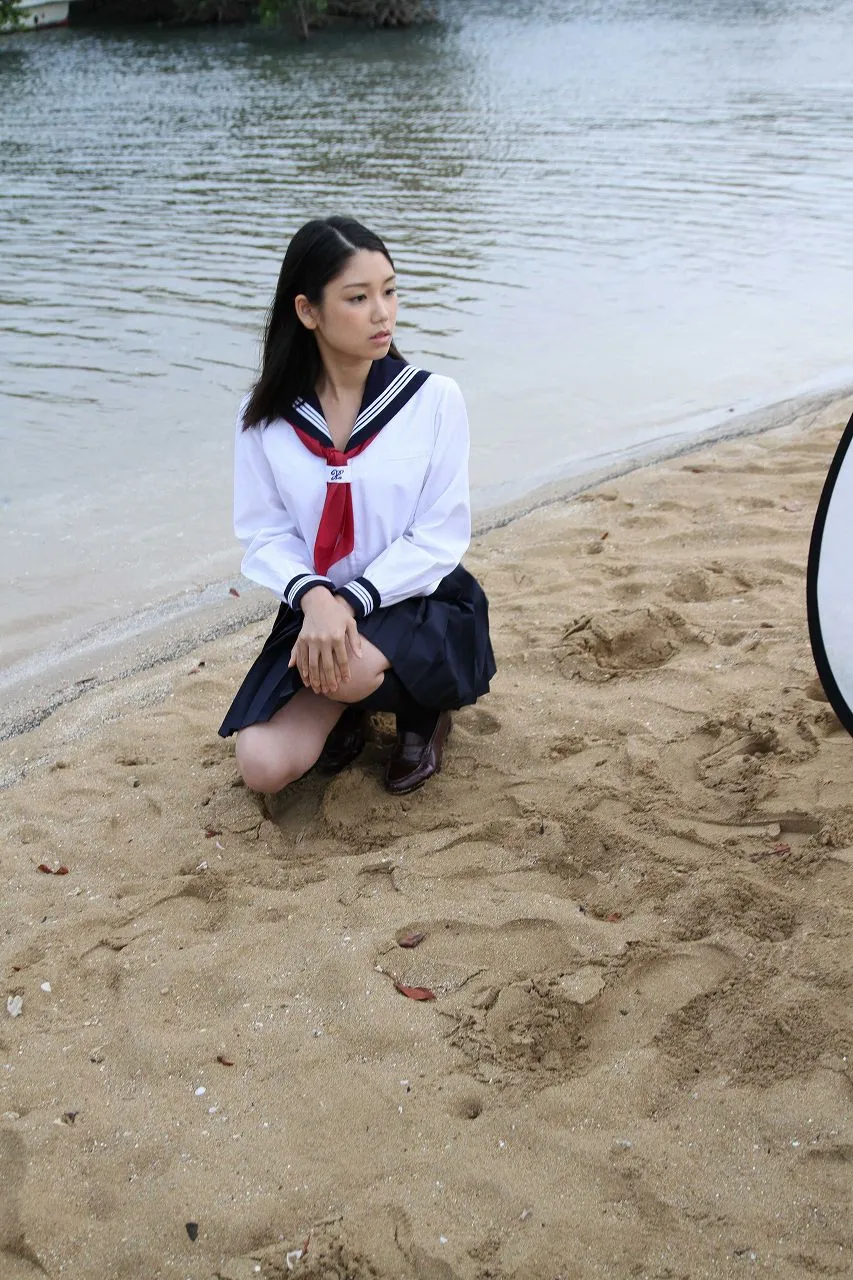 HND-693 制服美少女と初めてのナマ中出し 立浪花恋 老黄色录像与中国最大的阴茎